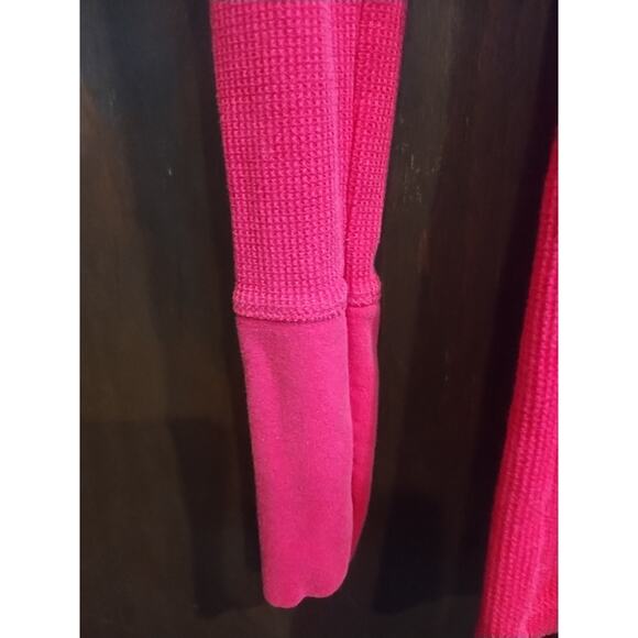 Aeropostale Women’s Medium Barbie Hot Pink Thermal Long Sleeve Shirt Vintage - Picture 3 of 6
